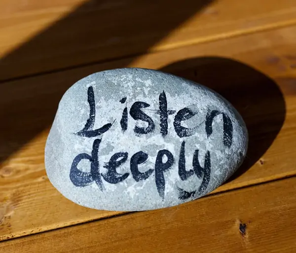 listen-01